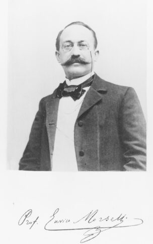 Medico in posa image